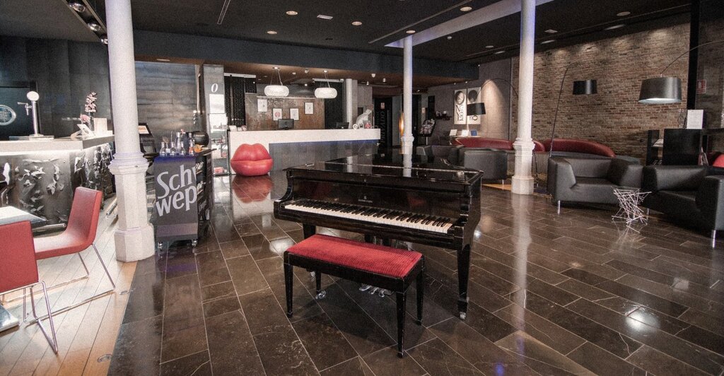 Hotel789