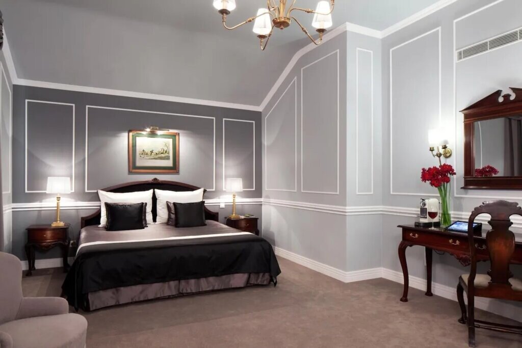 Hotel1183