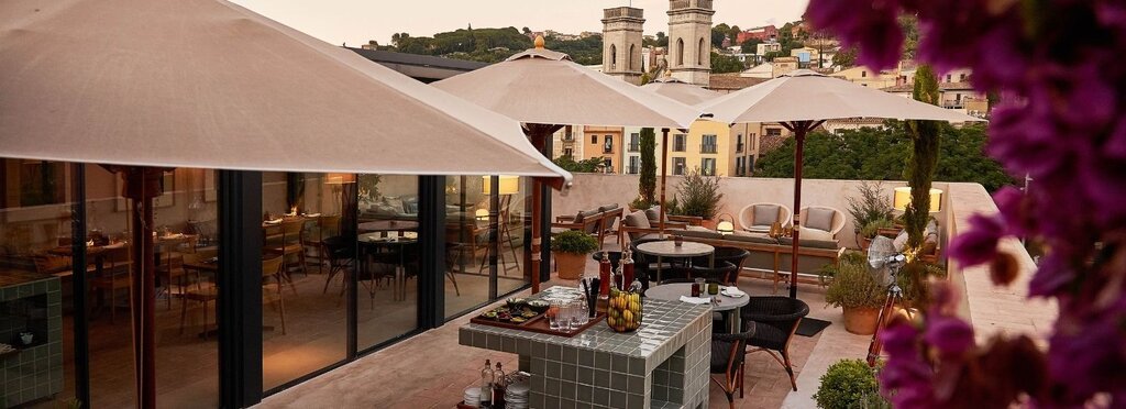 Hotel980