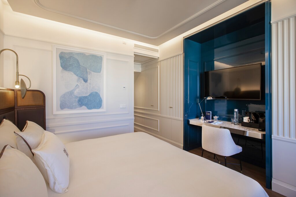 Hotel1004