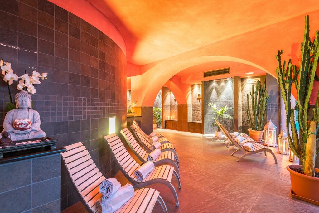 Hotel10
