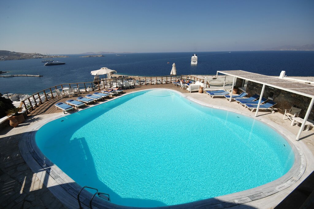Hotel499