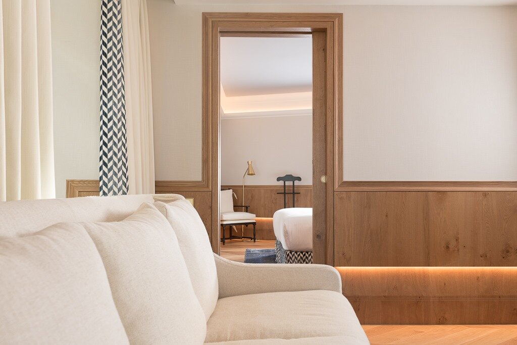 Hotel705