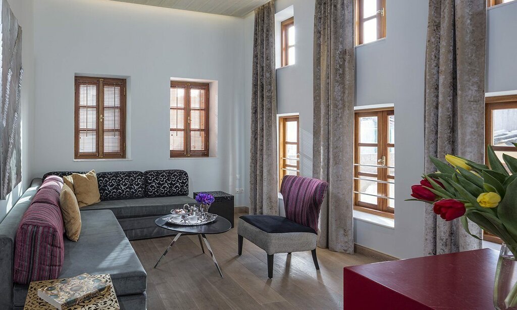 Hotel551