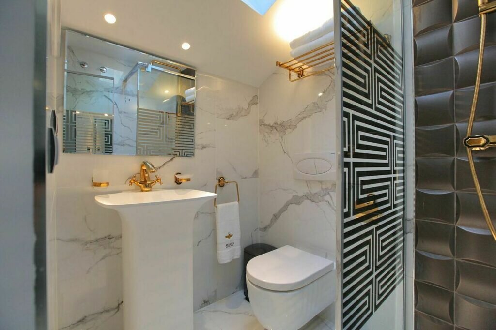 Hotel719