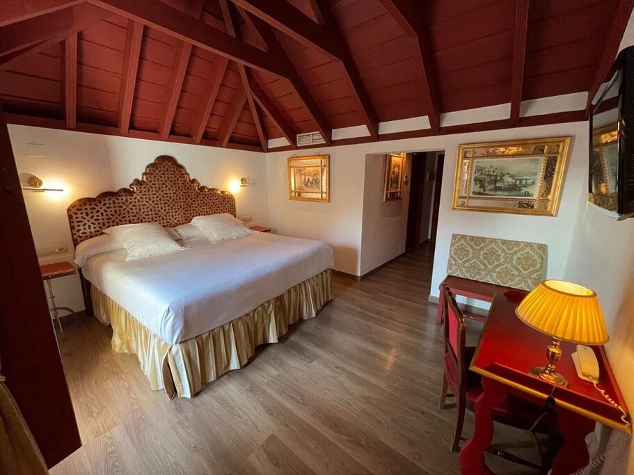 Hotel670
