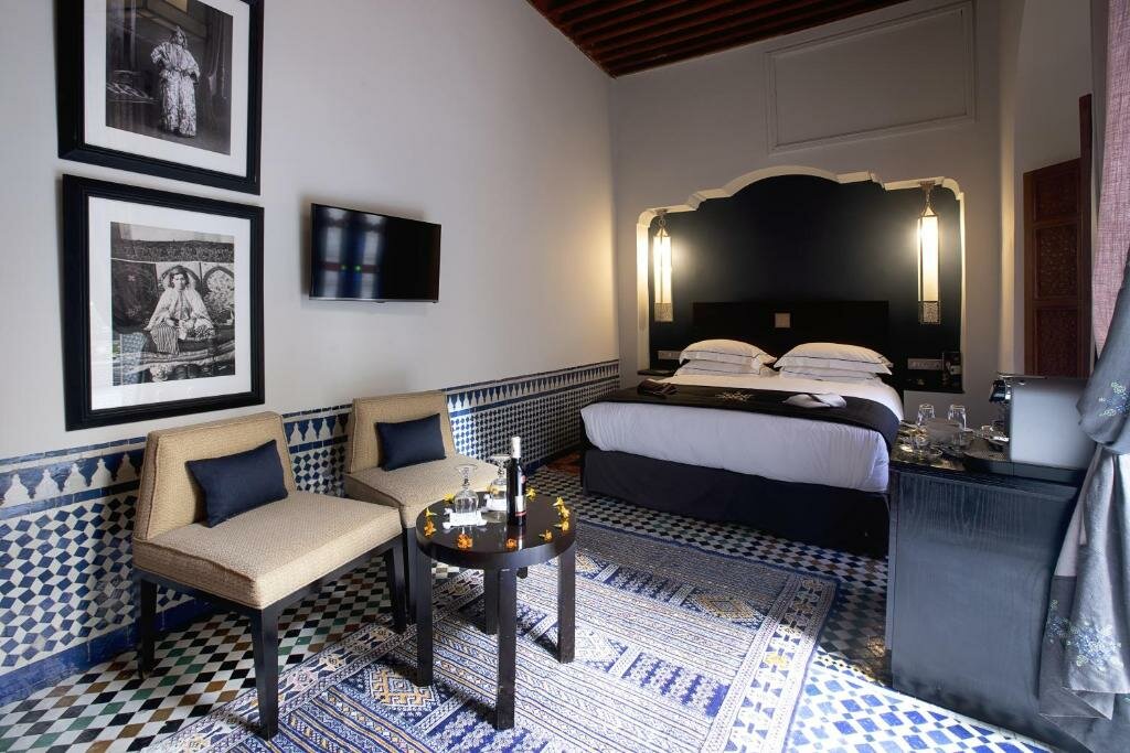 Hotel75