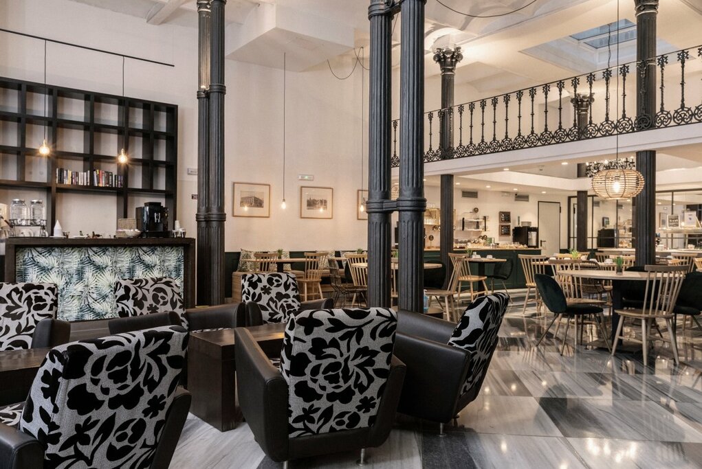Hotel1102