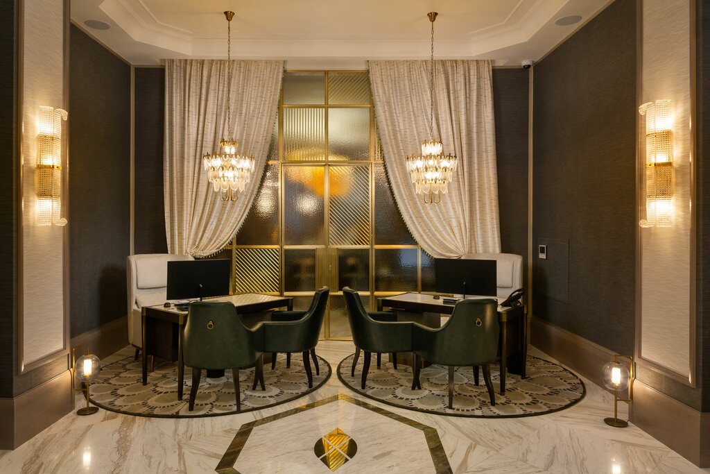 Hotel1350
