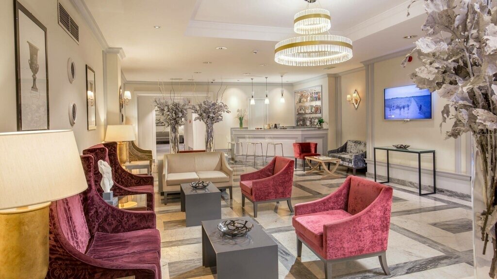 Hotel27