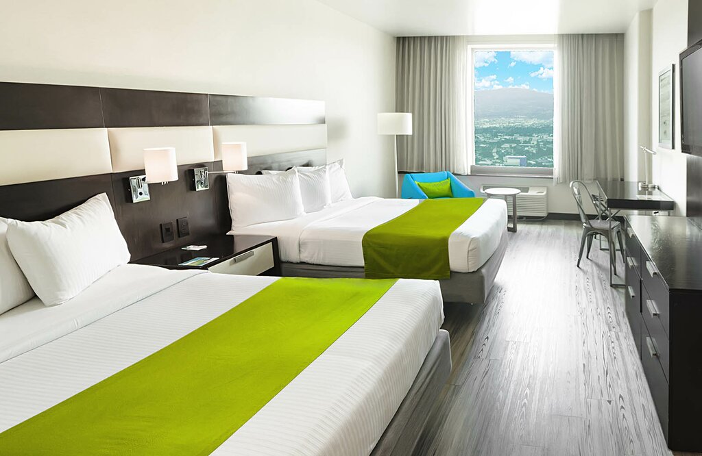 Hotel253