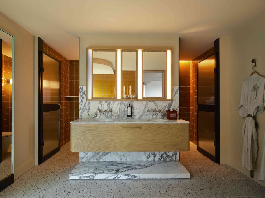 Hotel1422