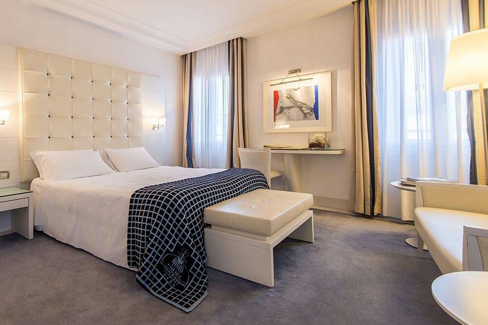 Hotel5