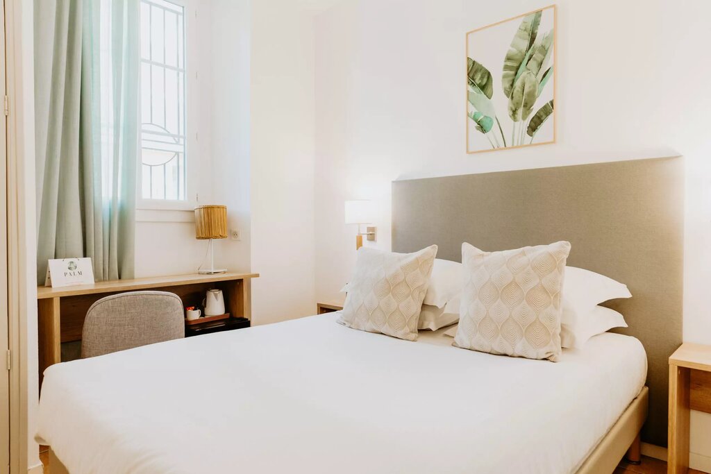 Hotel1273