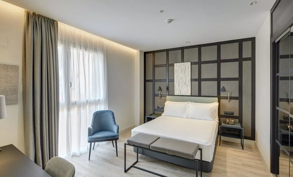 Hotel732