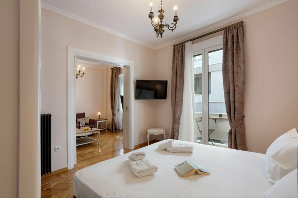 Hotel541