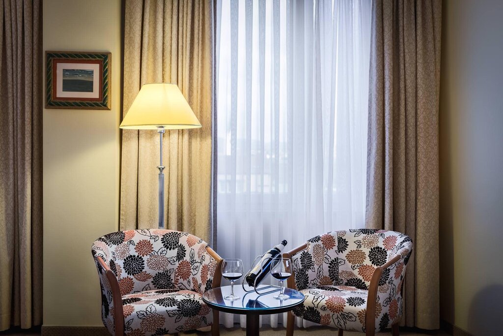 Hotel1336