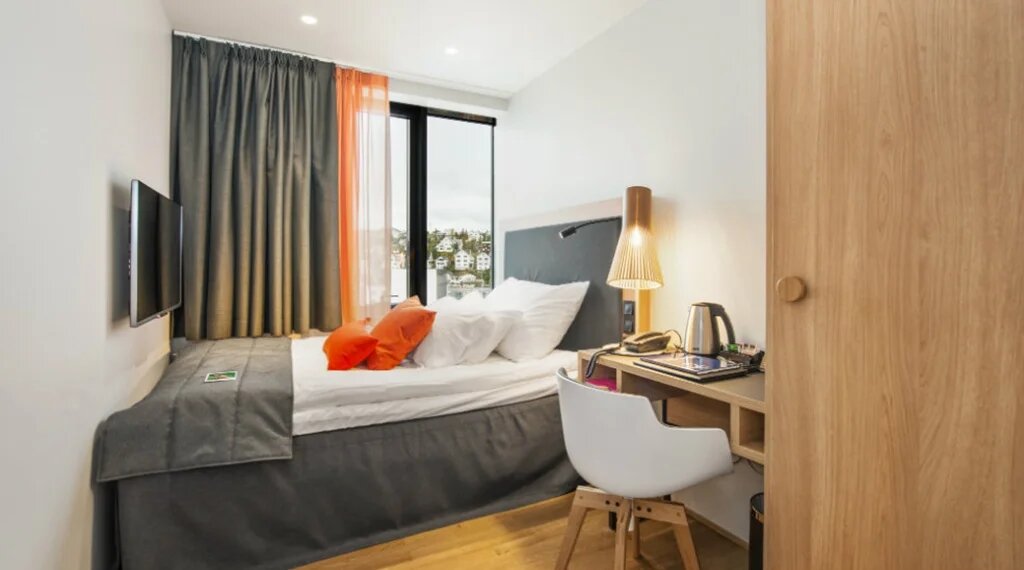 Hotel358