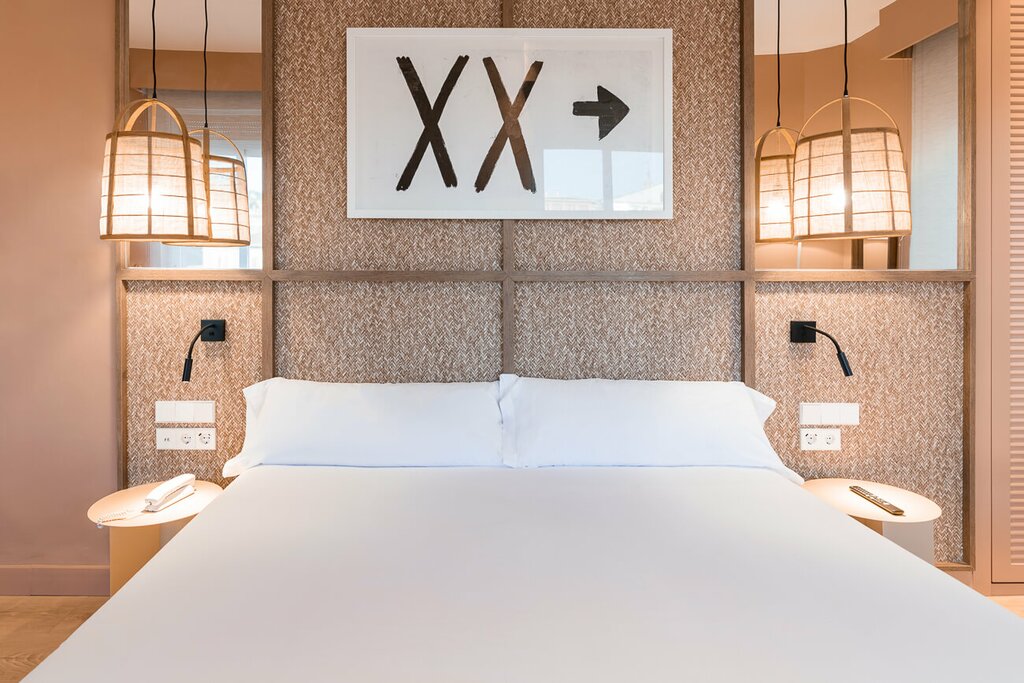 Hotel763