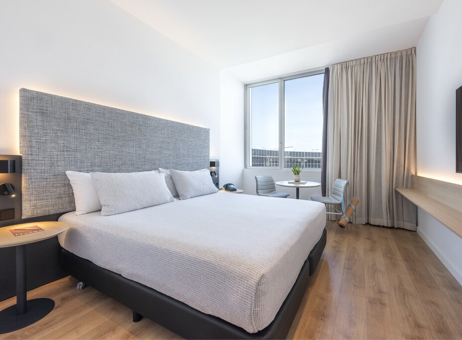 Hotel964