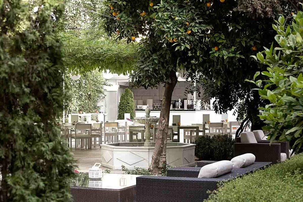 Hotel961