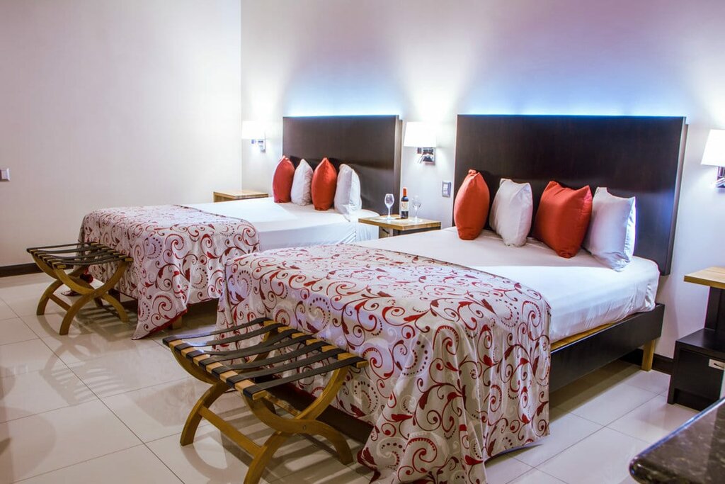 Hotel162