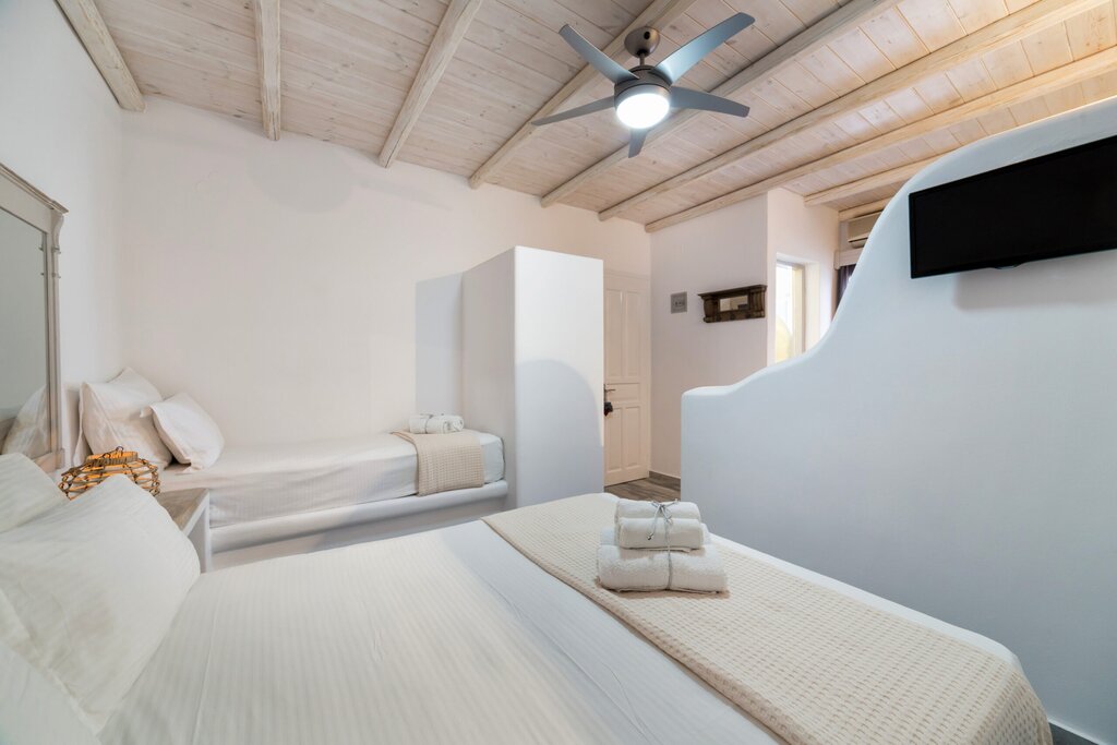 Hotel587