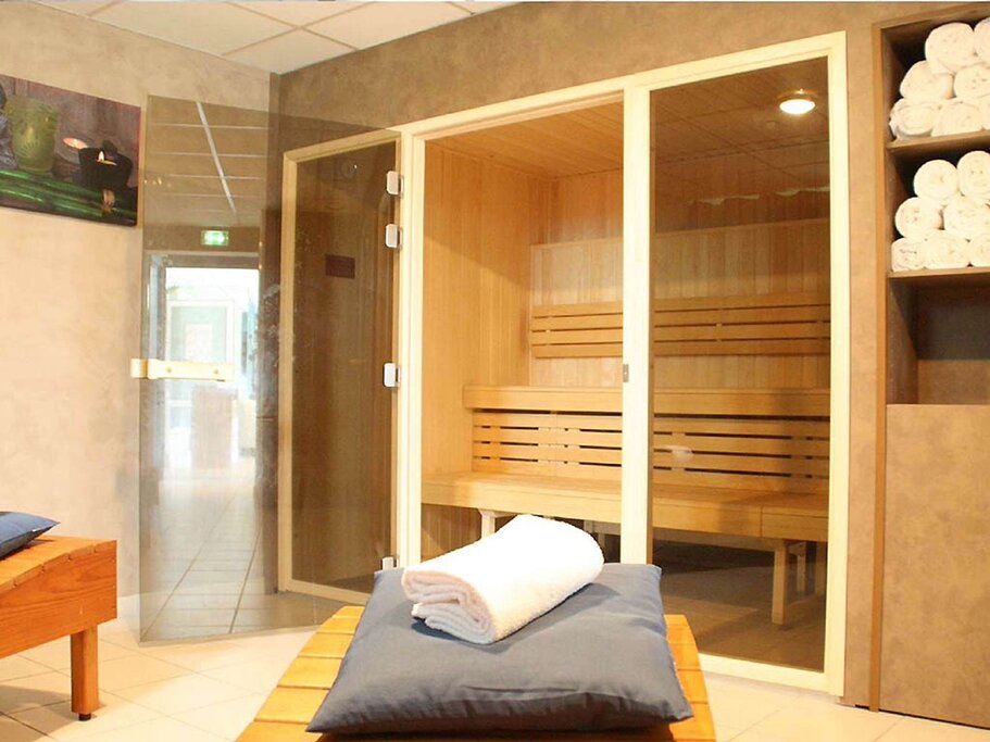 Hotel1305