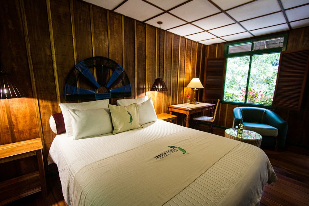 Hotel230