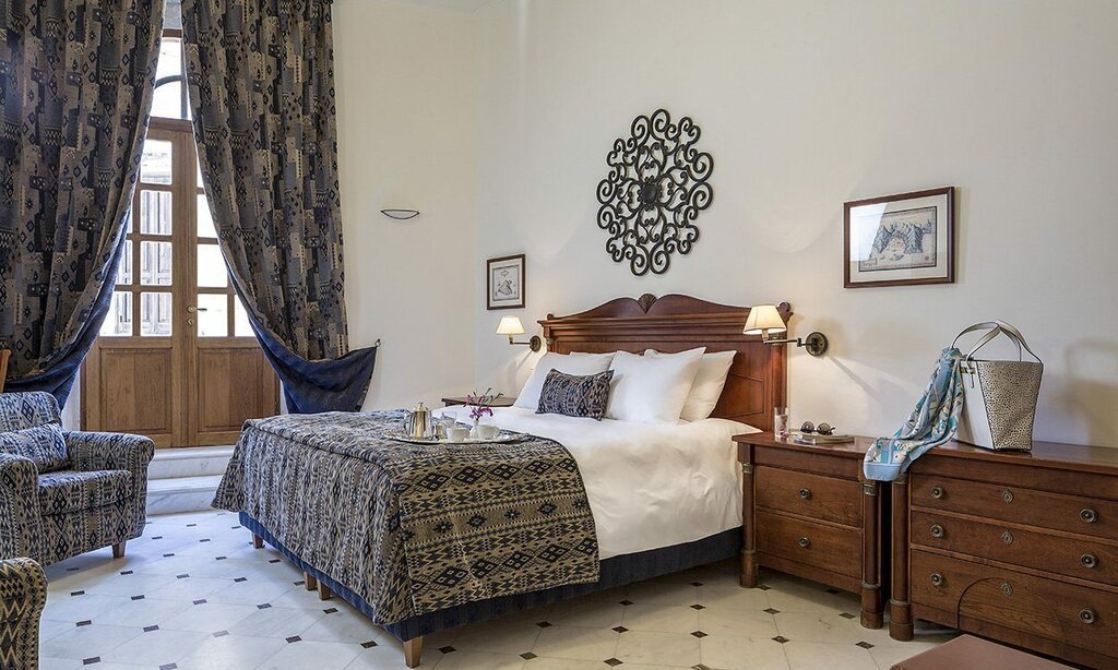 Hotel551