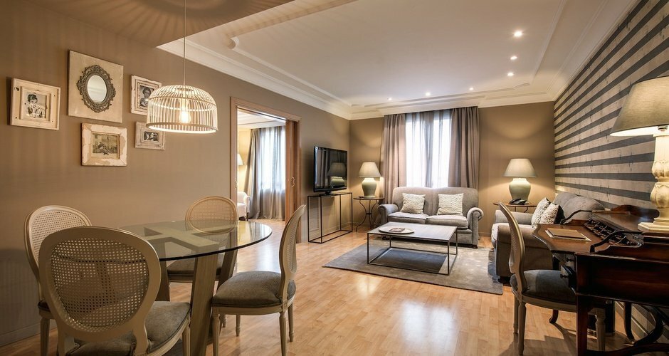 Hotel807