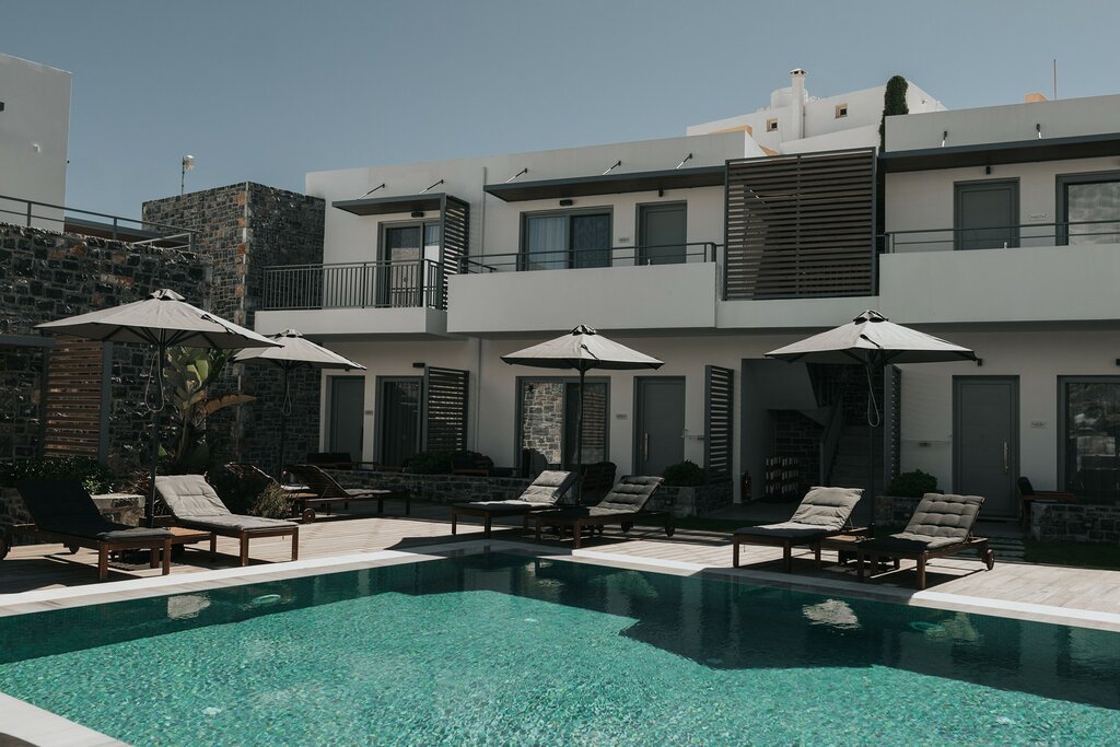 Hotel632