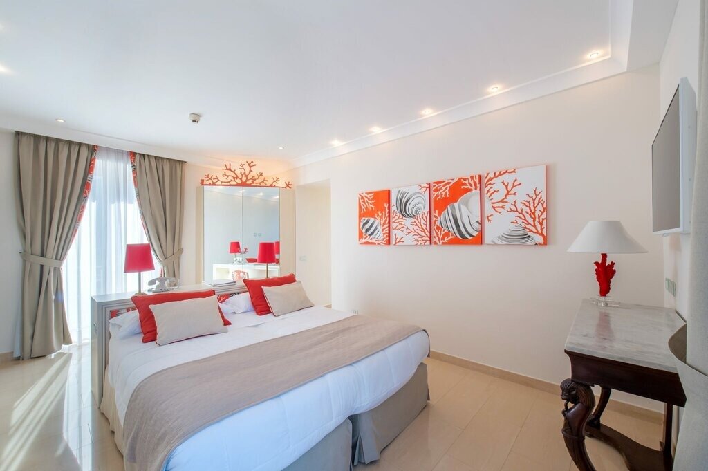 Hotel3