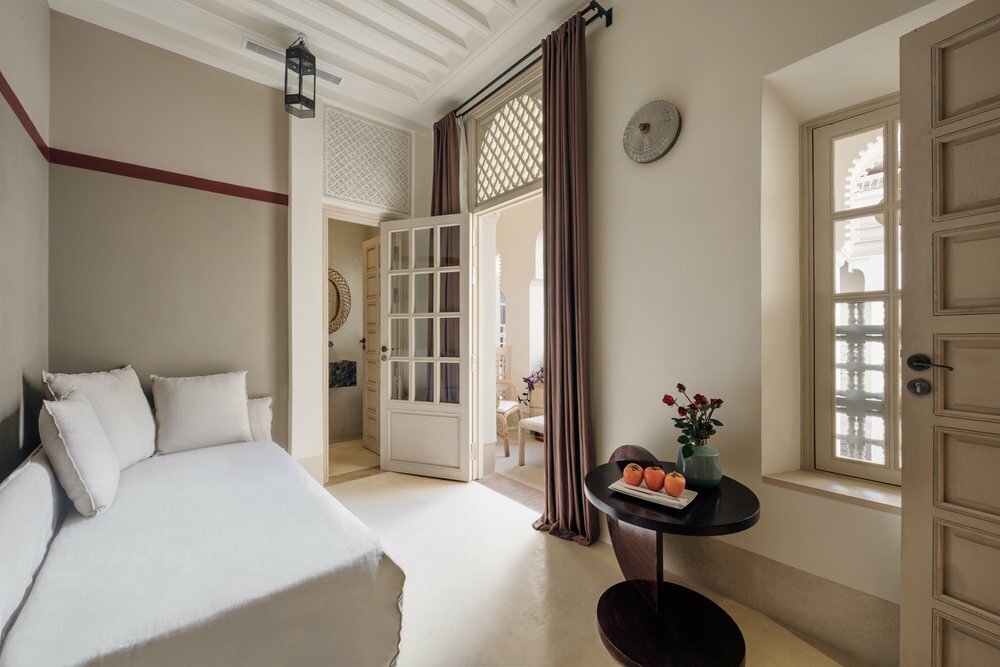 Hotel81