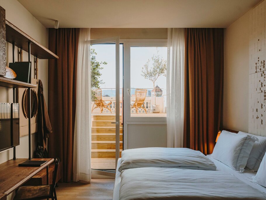 Hotel772