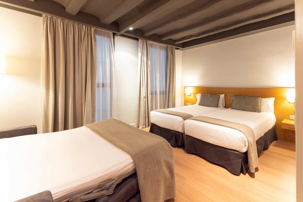Hotel815