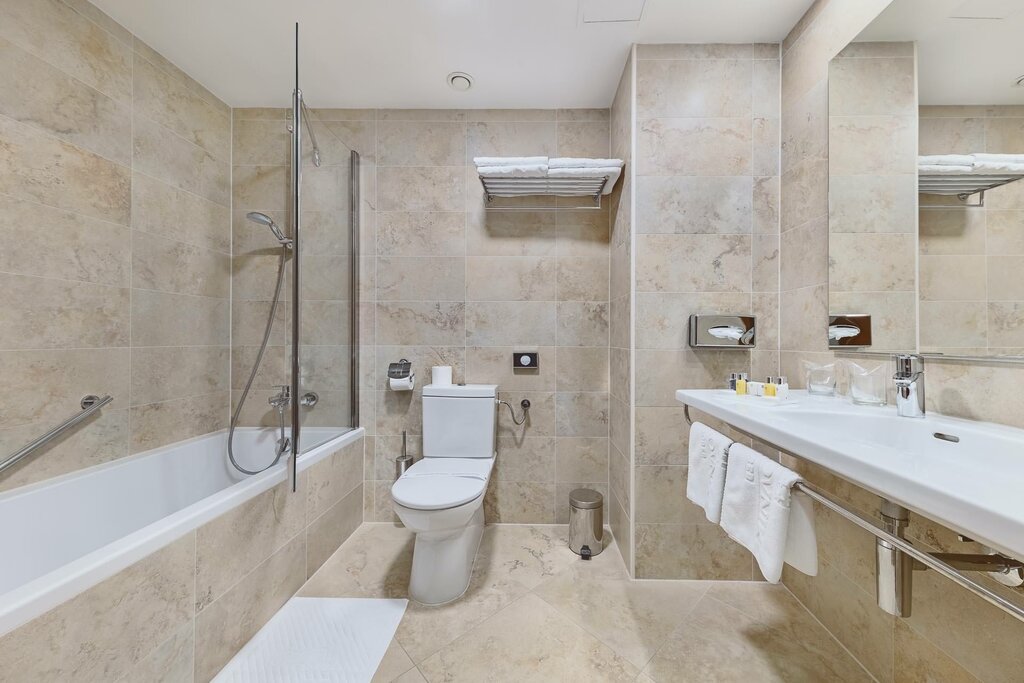 Hotel1336
