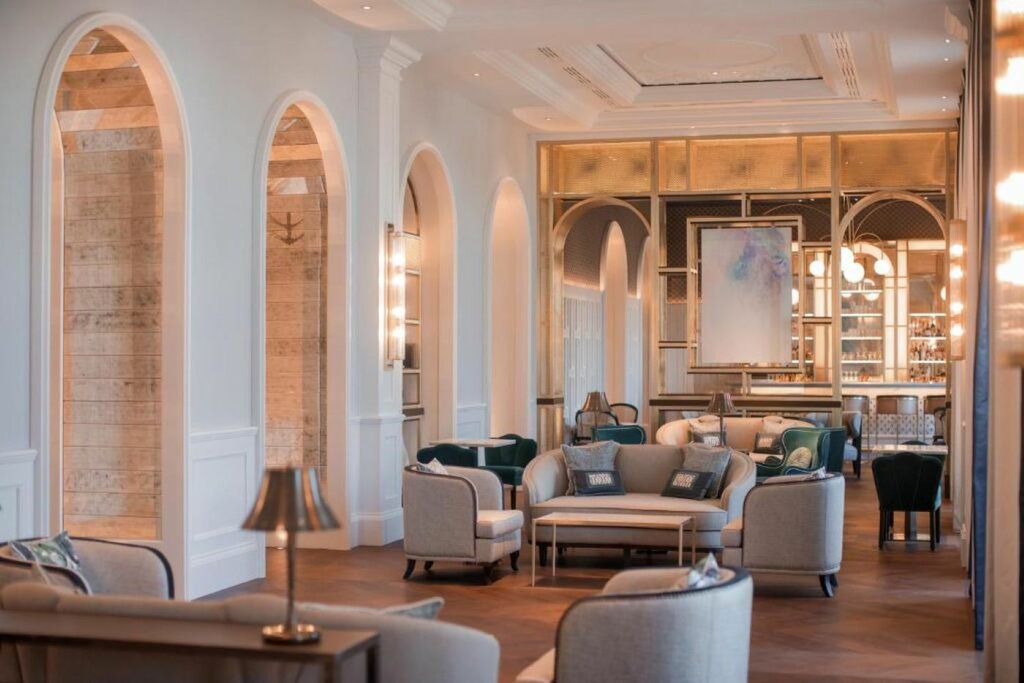 Hotel1325