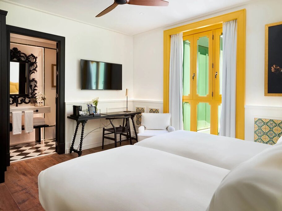Hotel651