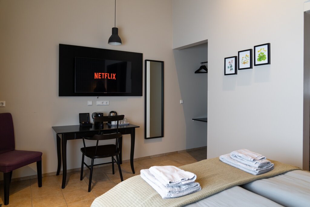 Hotel1202