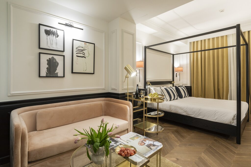 Hotel596