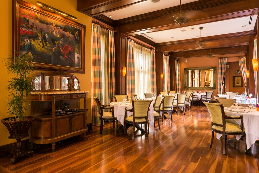 Hotel165