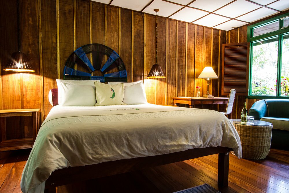 Hotel230