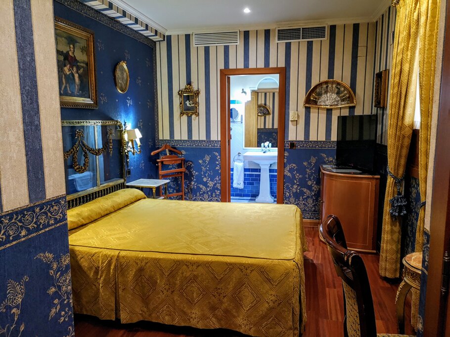 Hotel946