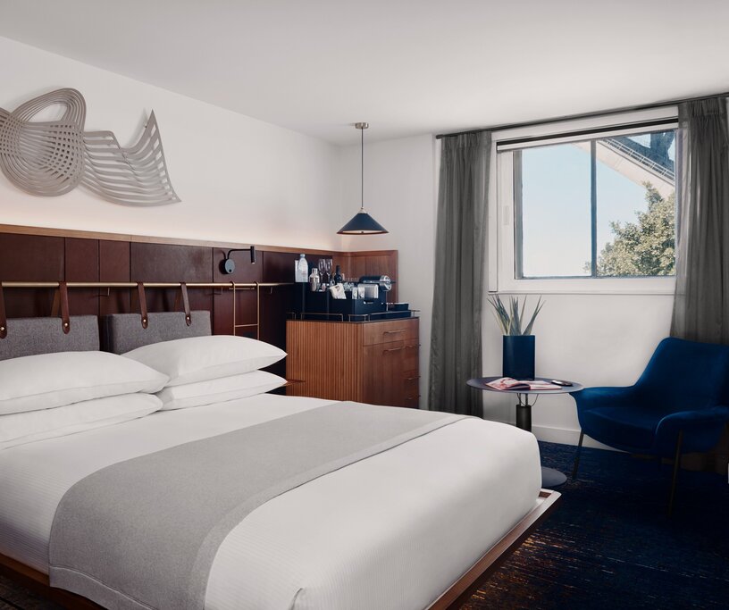 Hotel1396