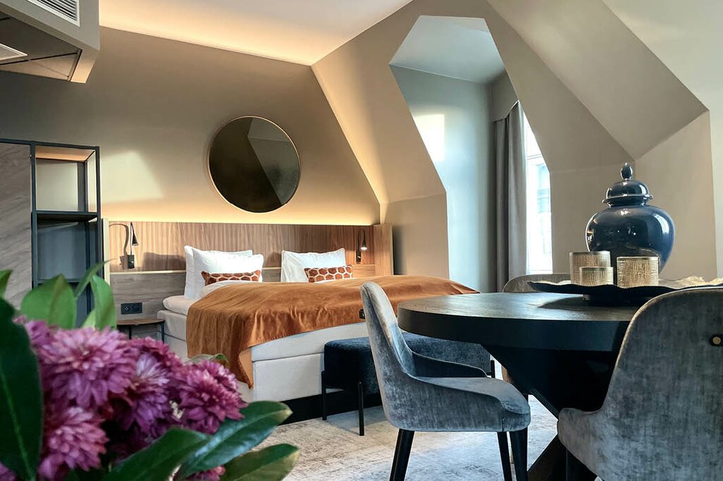 Hotel363