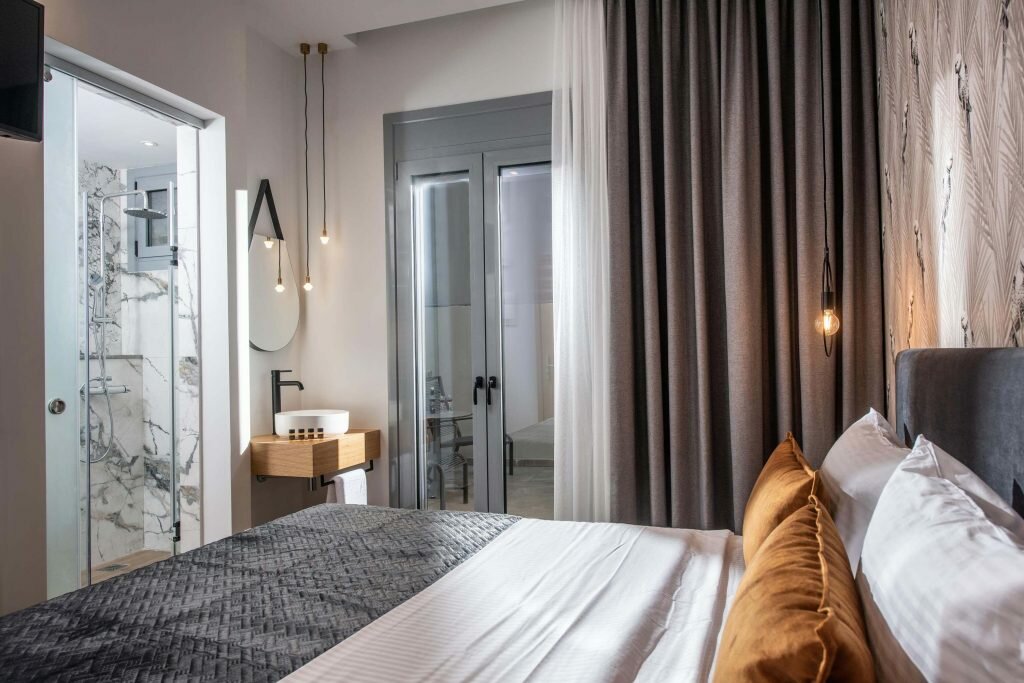 Hotel648