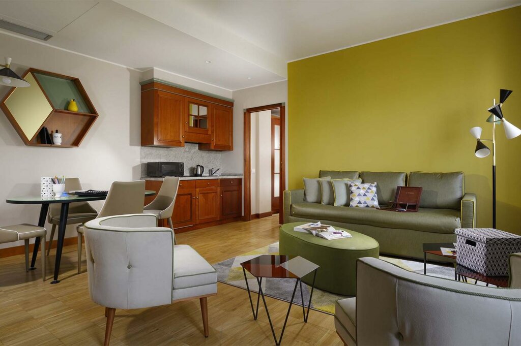 Hotel48