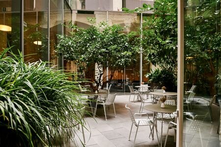 Hotel755