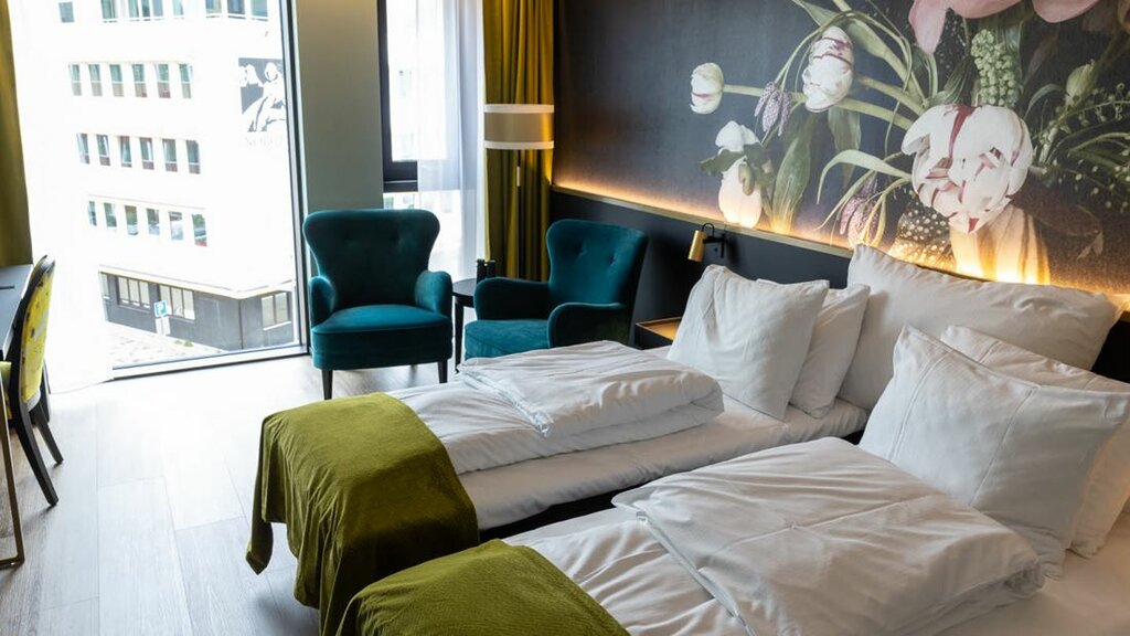 Hotel368